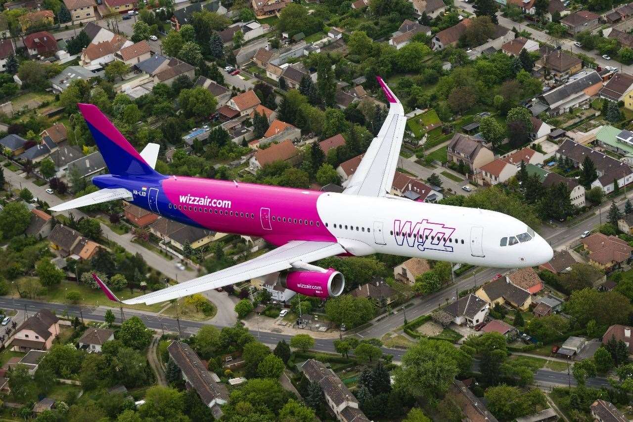 Wizz Air plane