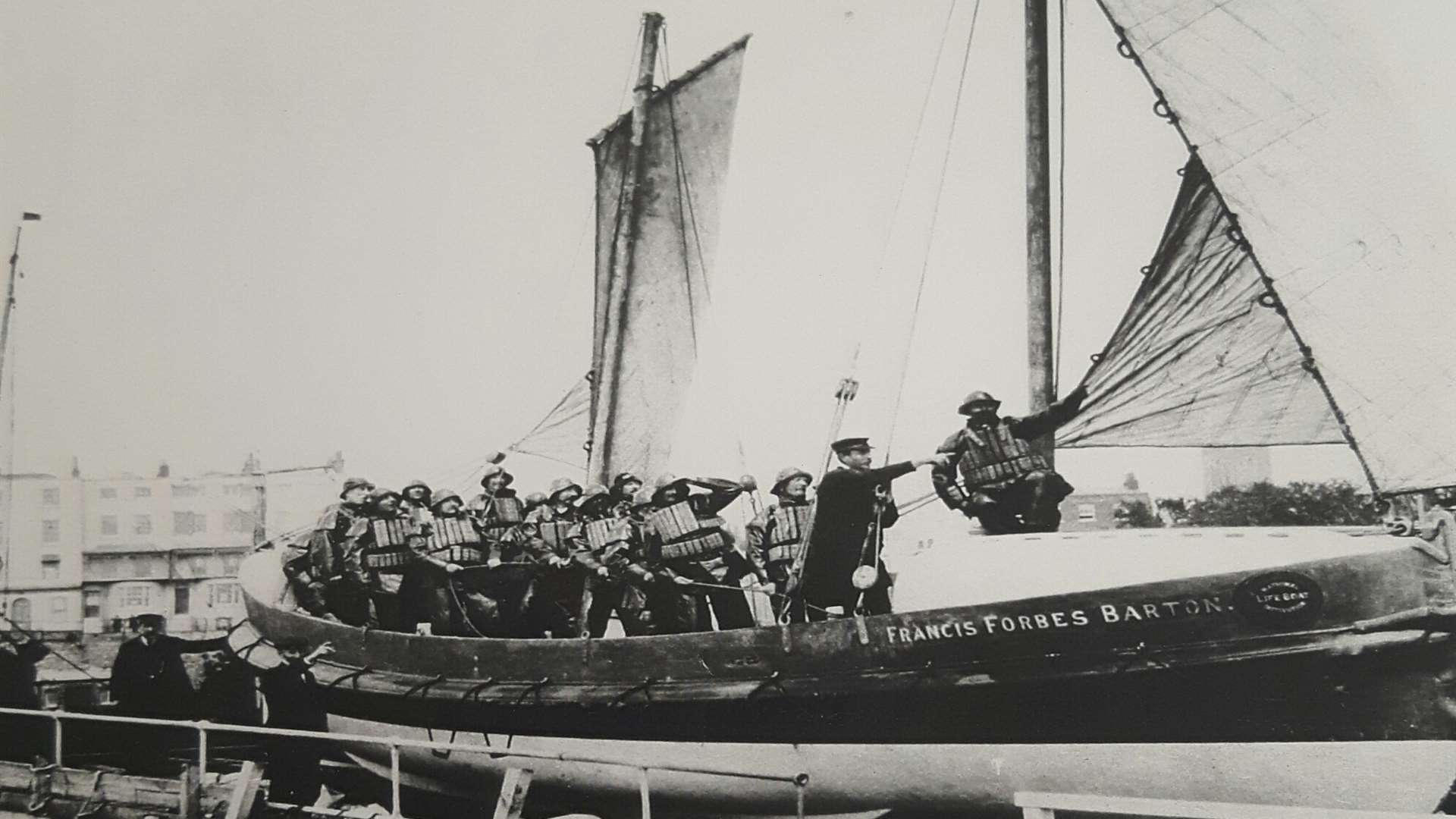 The Francis Forbes Barton on The Pier in Broadstairs about 1910