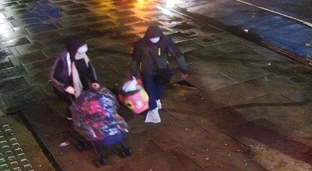 Mark Gordon and Constance Marten seen on CCTV in London (Metropolitan Police/PA)