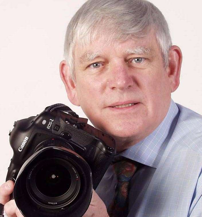 Highly-respected photographer Roger Vaughan has died. Photo: Family release