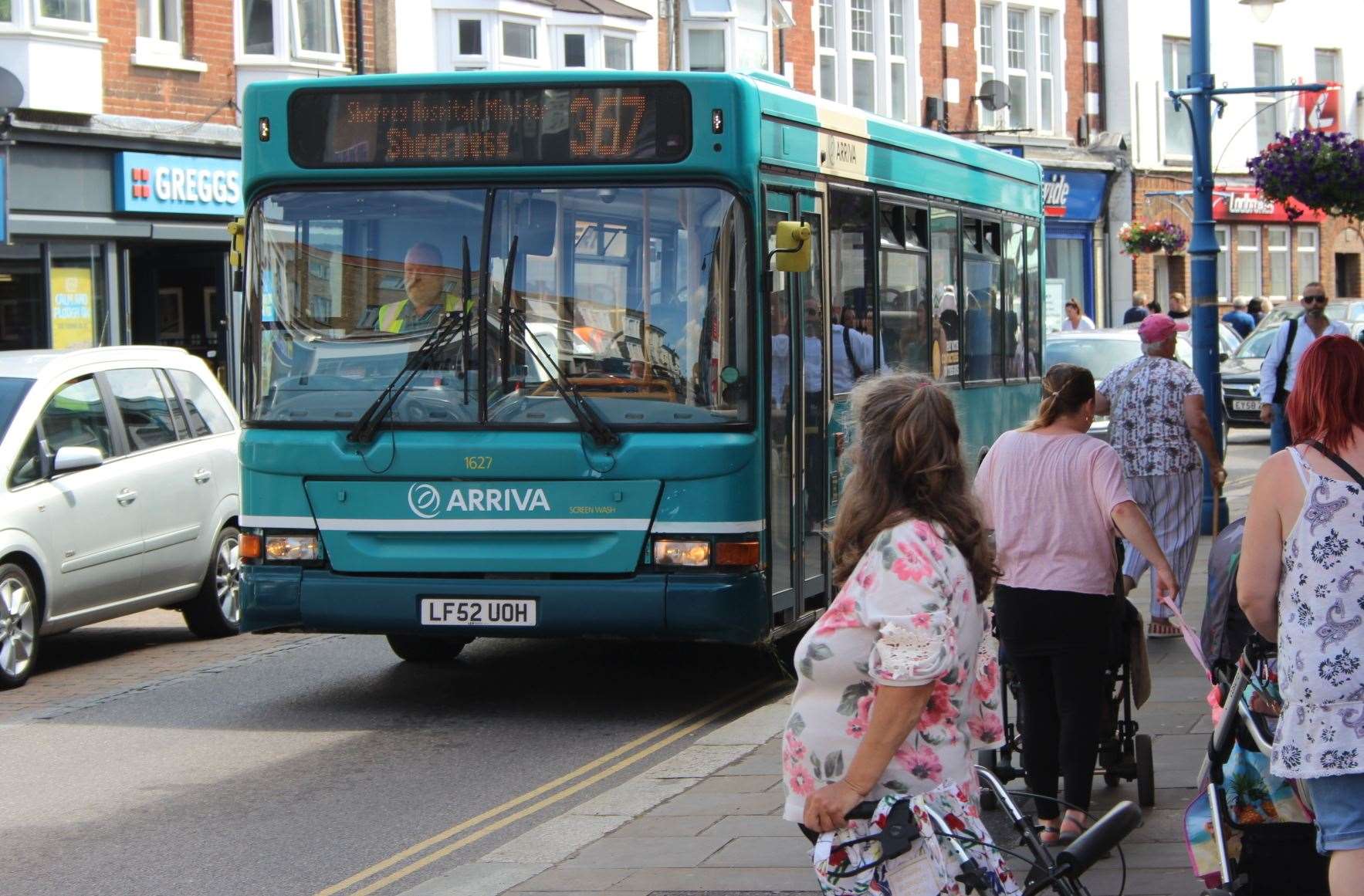 Arriva bus in Sheerness High Street (26649434)
