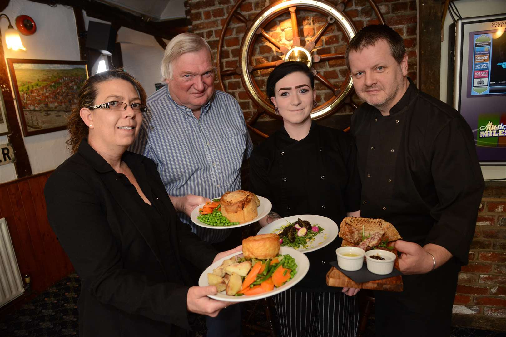 Lisa Bishop, Lester Banks, Chef Charlie Harli-Ronner, and Head Chef Simon Pritchard