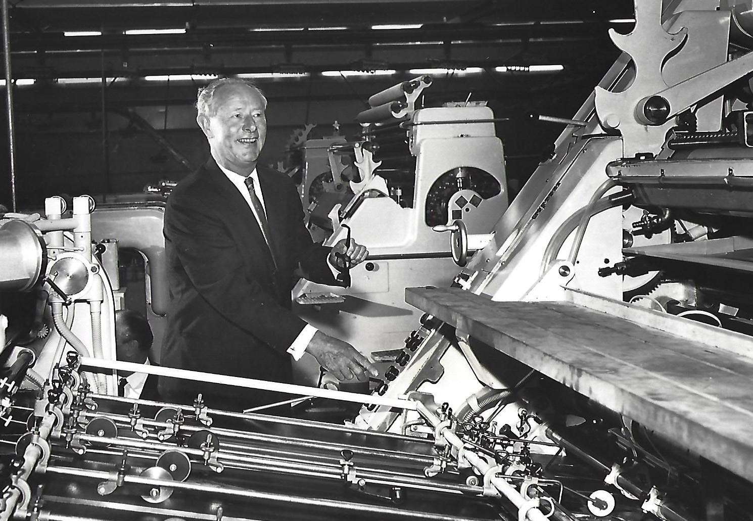 Richard Hearne starts a new Roland press at Passmore's printing factory in Tovil in 1967
