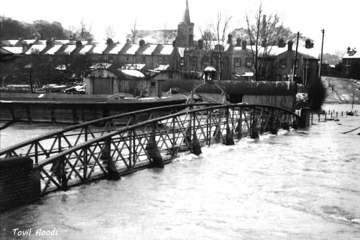 The Tovil footbridge with the River Medway in full flood