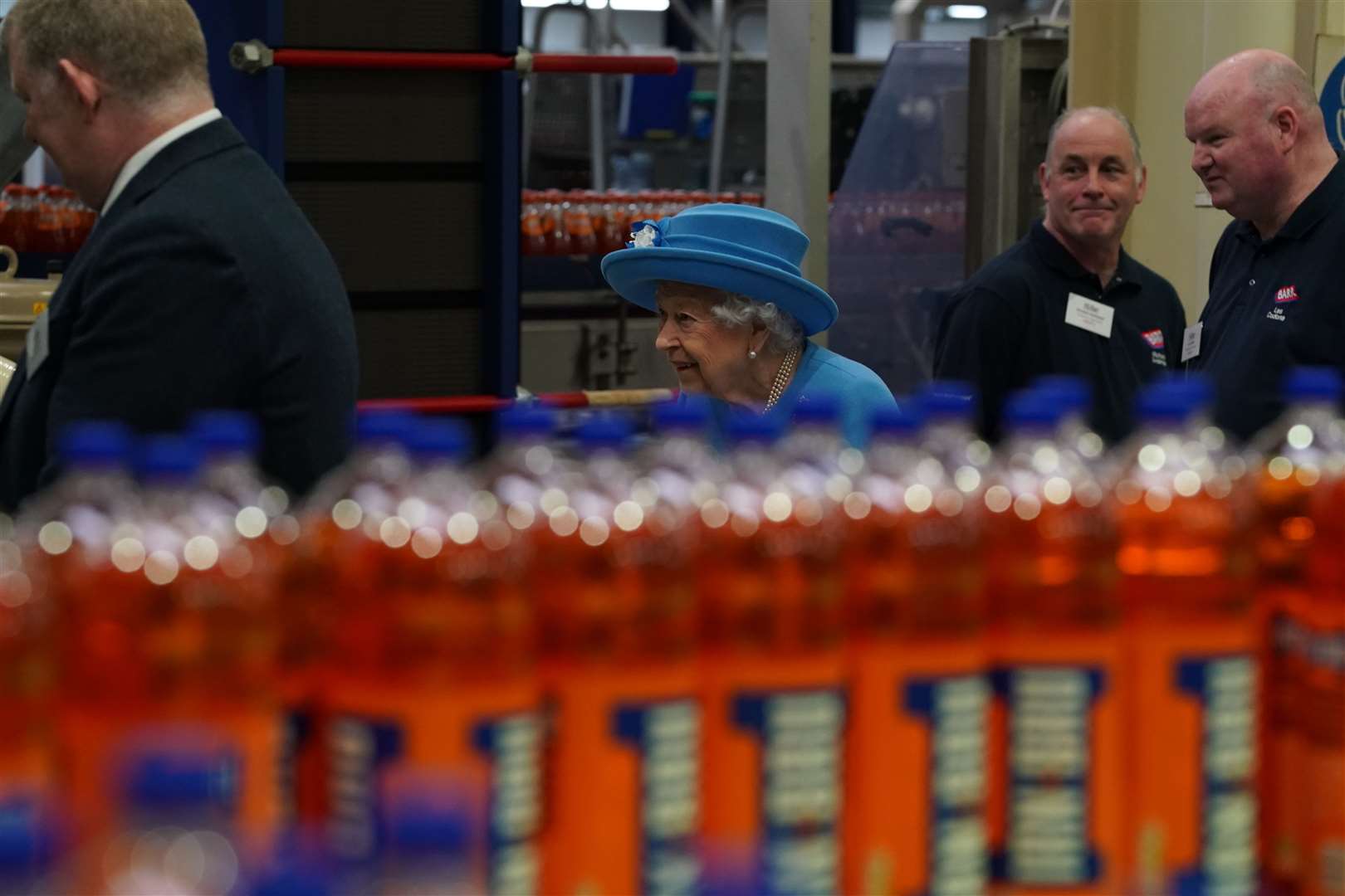 The Queen visits AG Barr’s factory in Cumbernauld (Andrew Milligan/PA)