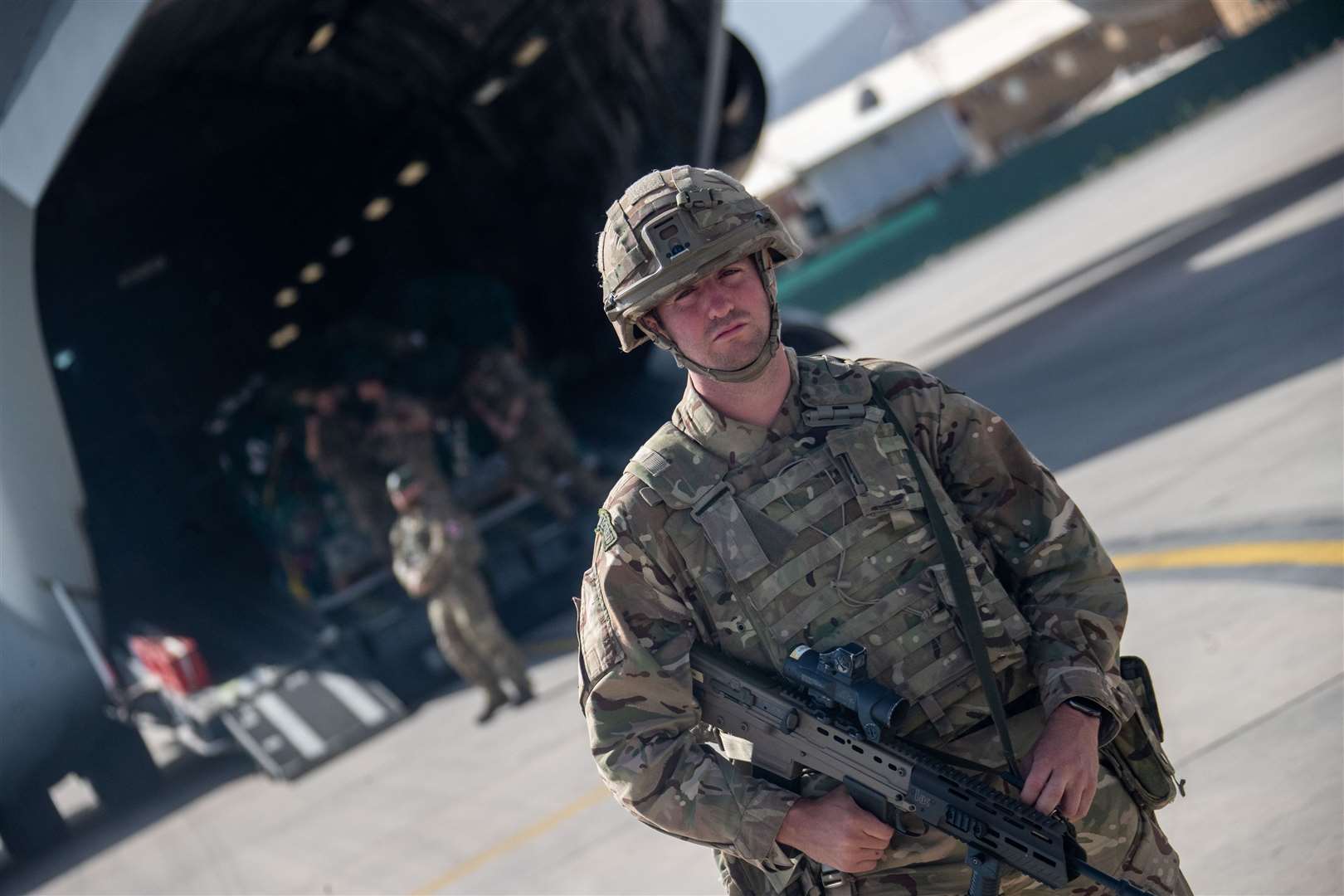 UK military personnel onboard a A400M aircraft departing Kabul (Jonathan Gifford/MoD)