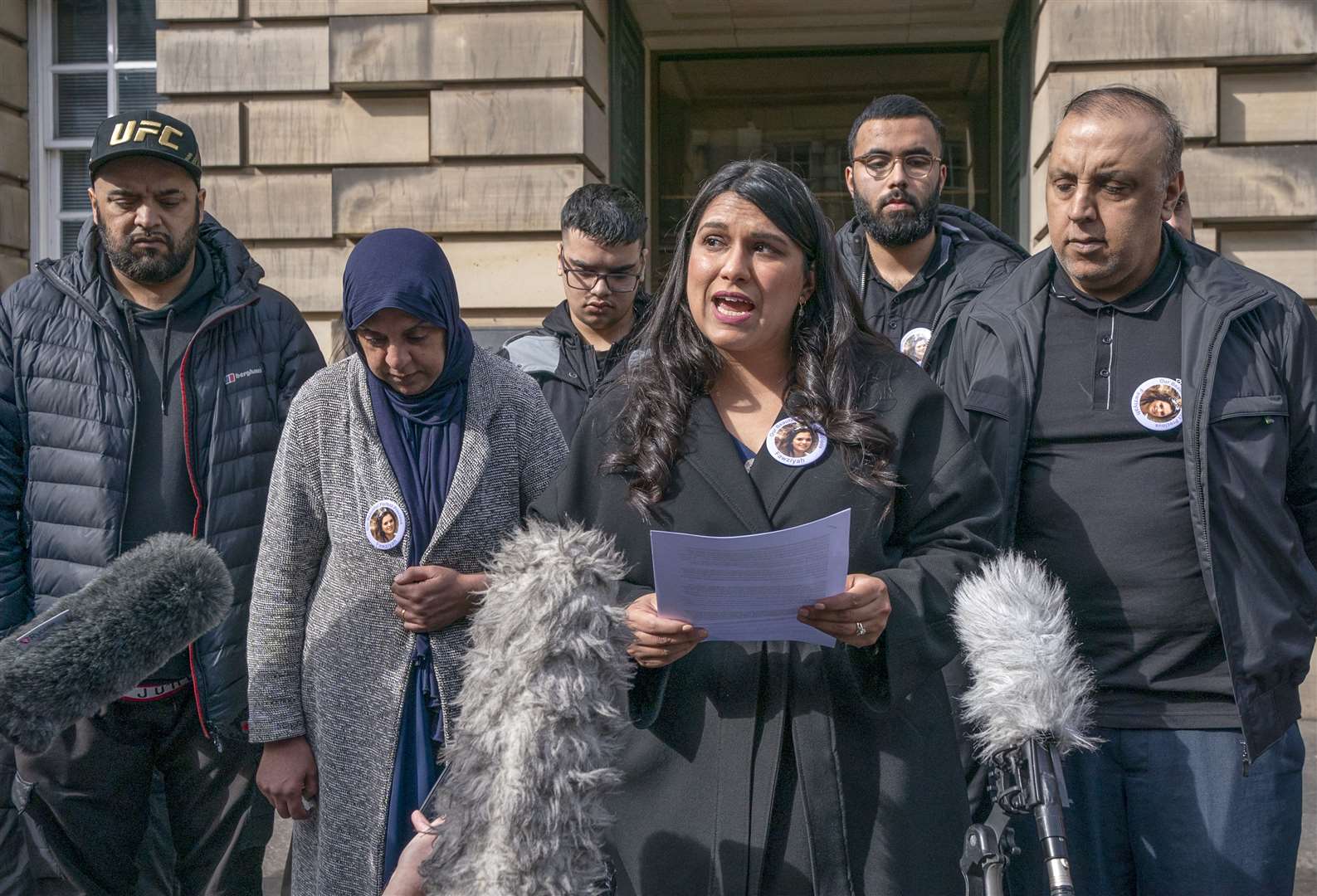 Natasha Rattu, of the Karma Nirvana charity, reads out a statement behalf of Fawziyah Javed’s family (Jane Barlow/PA)