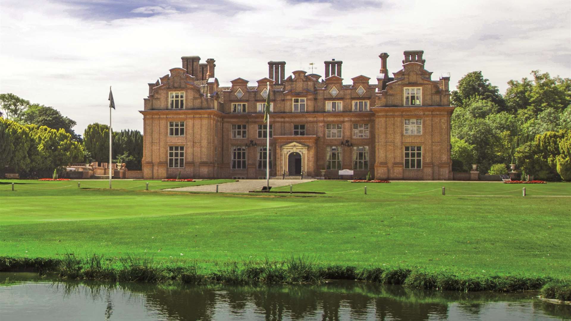 Broome Park Mansion Formerly Owned By Lord Kitchener Sold After Being 