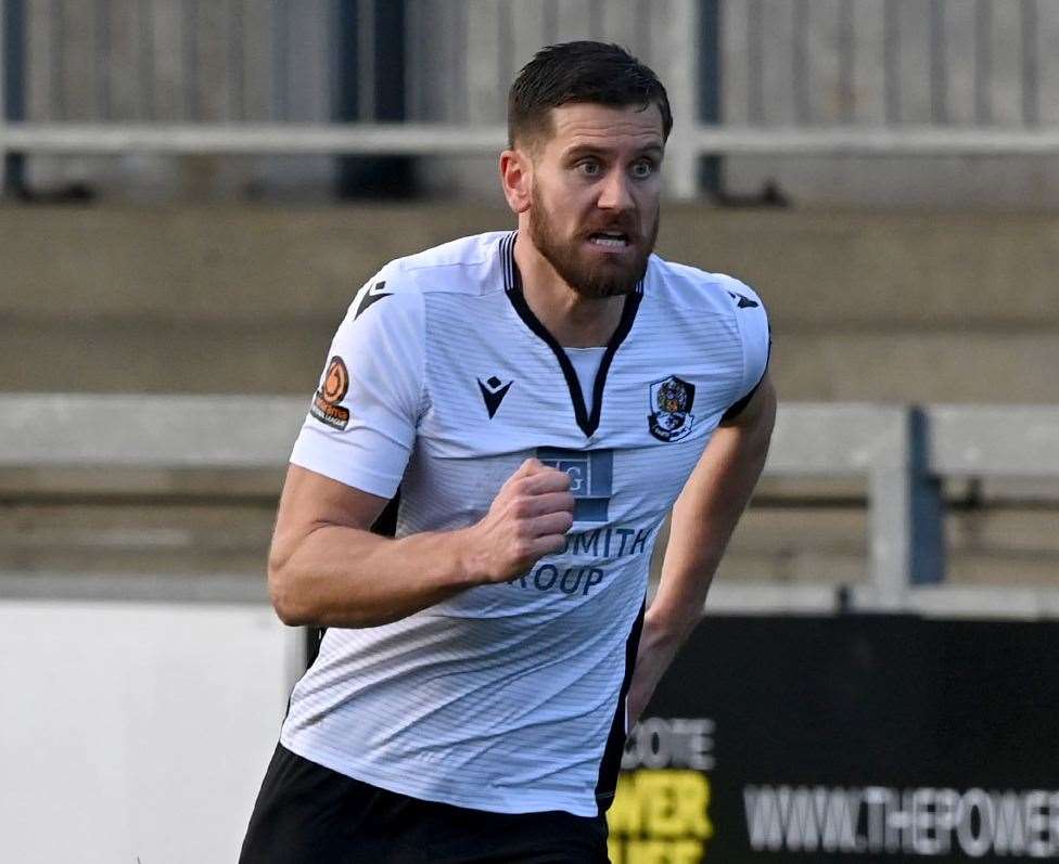 Dartford captain Tom Bonner. Picture: Keith Gillard