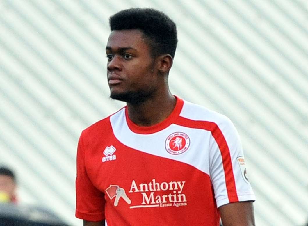 Welling forward Aristide Bassele. Picture: David Brown