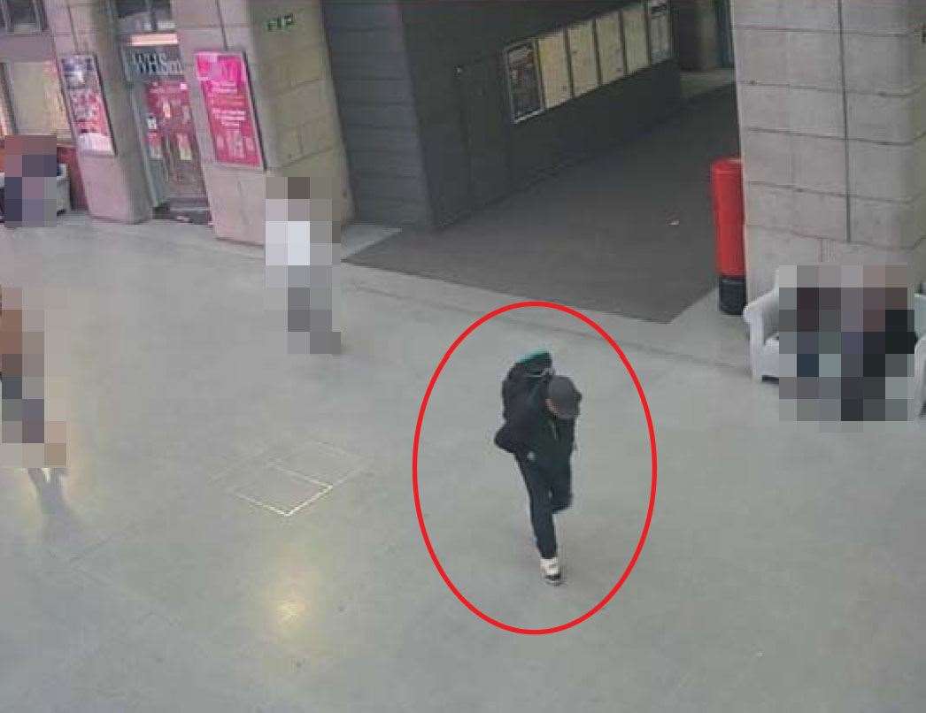 CCTV image of Salman Abedi at Victoria Station making his way to the Manchester Arena (GMP)