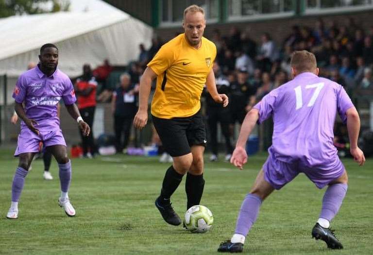 Kennington take on Carshalton in the FA Cup on Saturday. Picture: Paul Davies (50908587)