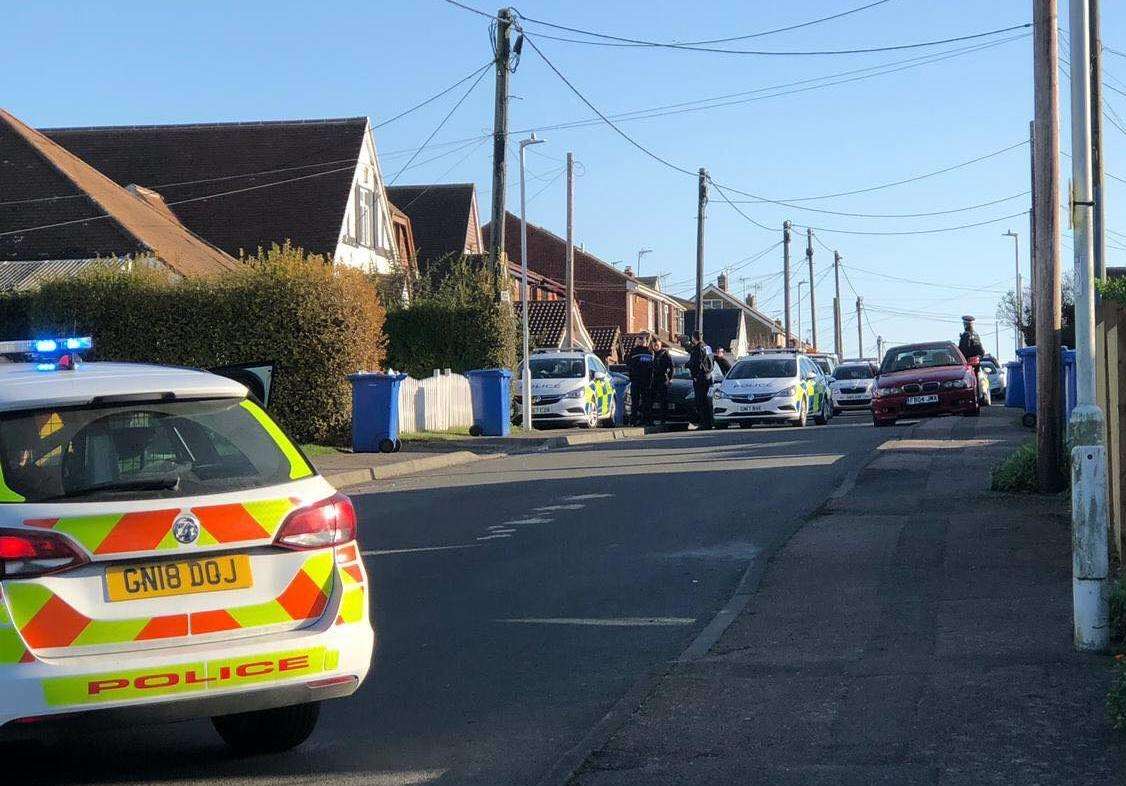 Police cordon off Cliff Gardens, Minster