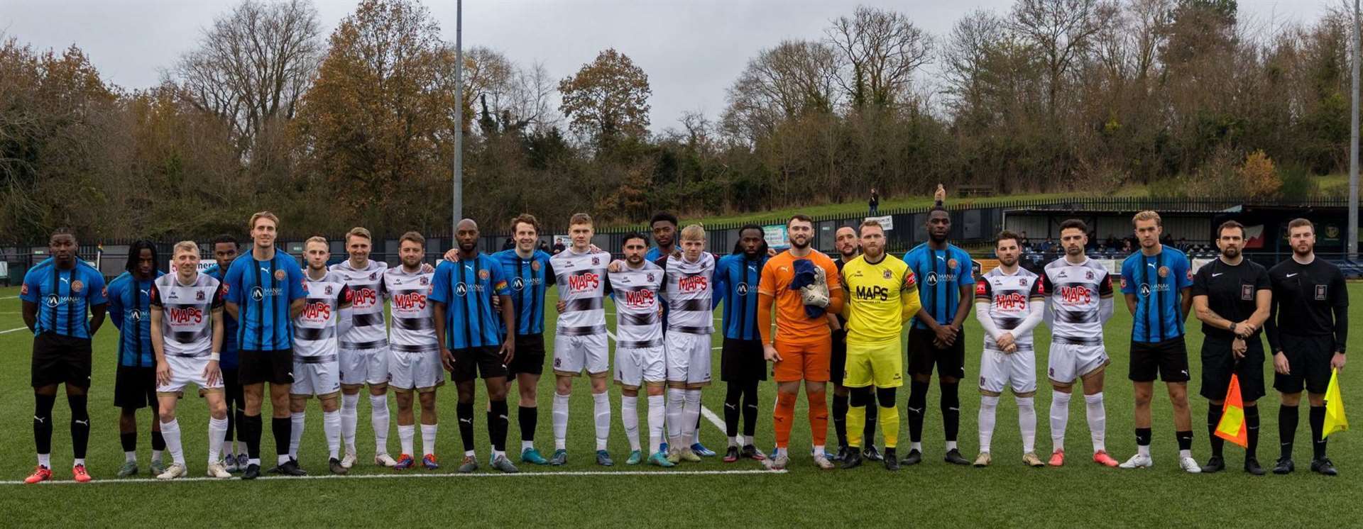 Deal Town show their support to the Rainbow Laces campaign alongside Sevenoaks ahead of last weekend’s 2-1 league loss at Greatness Park