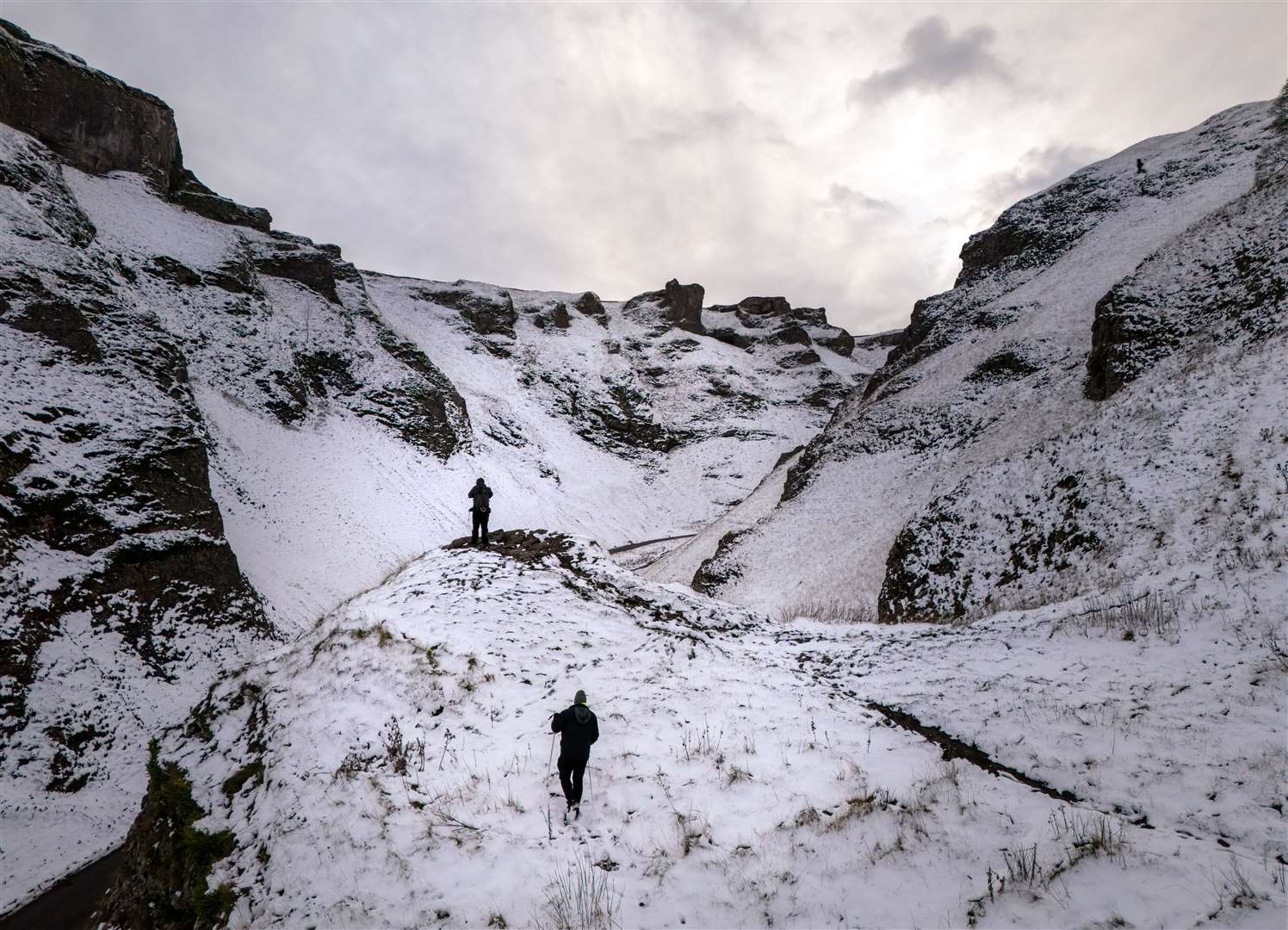 The UK is bracing for snow, ice and cold temperatures as up to 20cm of snow could hit the UK over the coming days (PA)