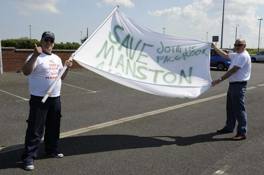 Save Manston group chairman Keith Churcher and Clive Crippes