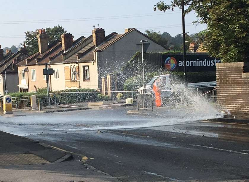 Crayford Road closed after burst water main floods road