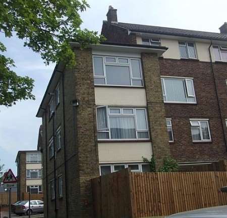 The scene of the wincident in Park Place, Gravesend, where Dale Brown climbed on to a roof