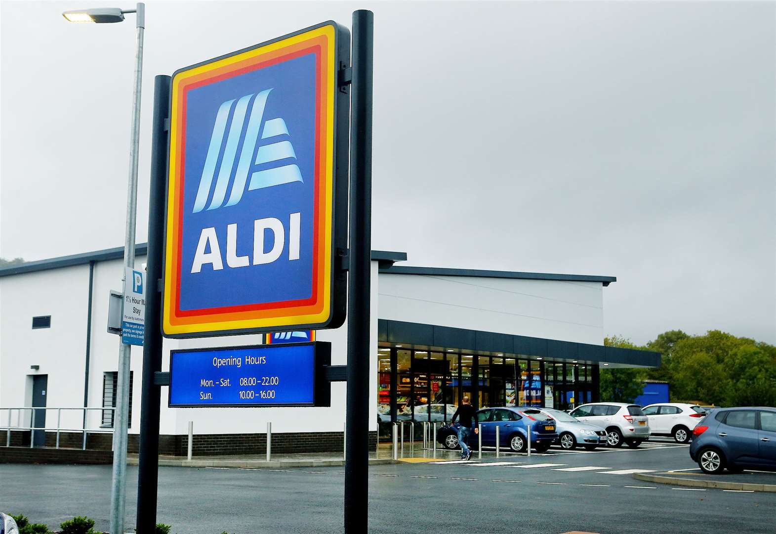 Aldi in Tunbridge Wells to be opened by Olympic boxer Anthony Ogogo ...