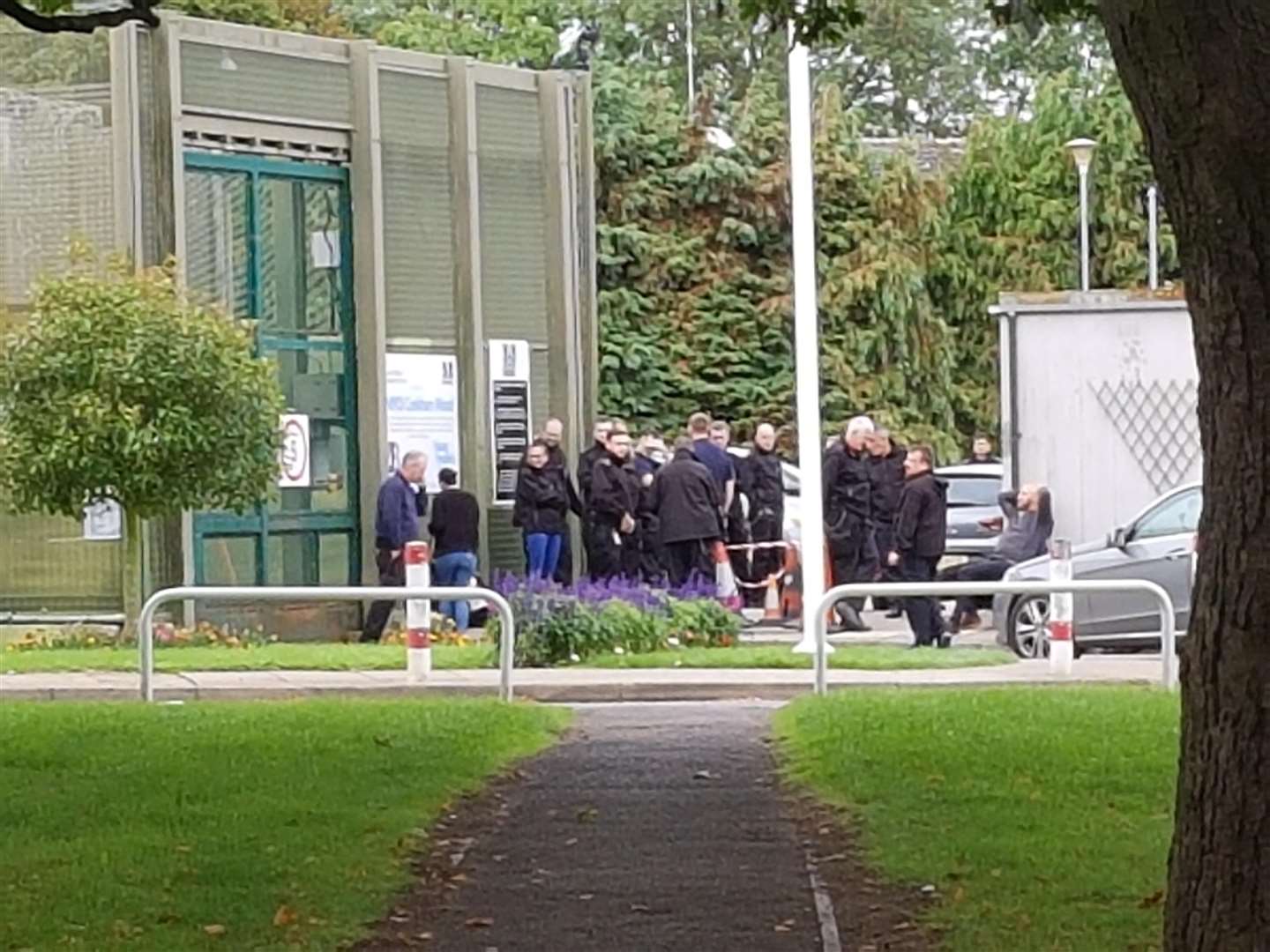 Prison officers on strike outside HM Prison Cookham Wood (4167353)