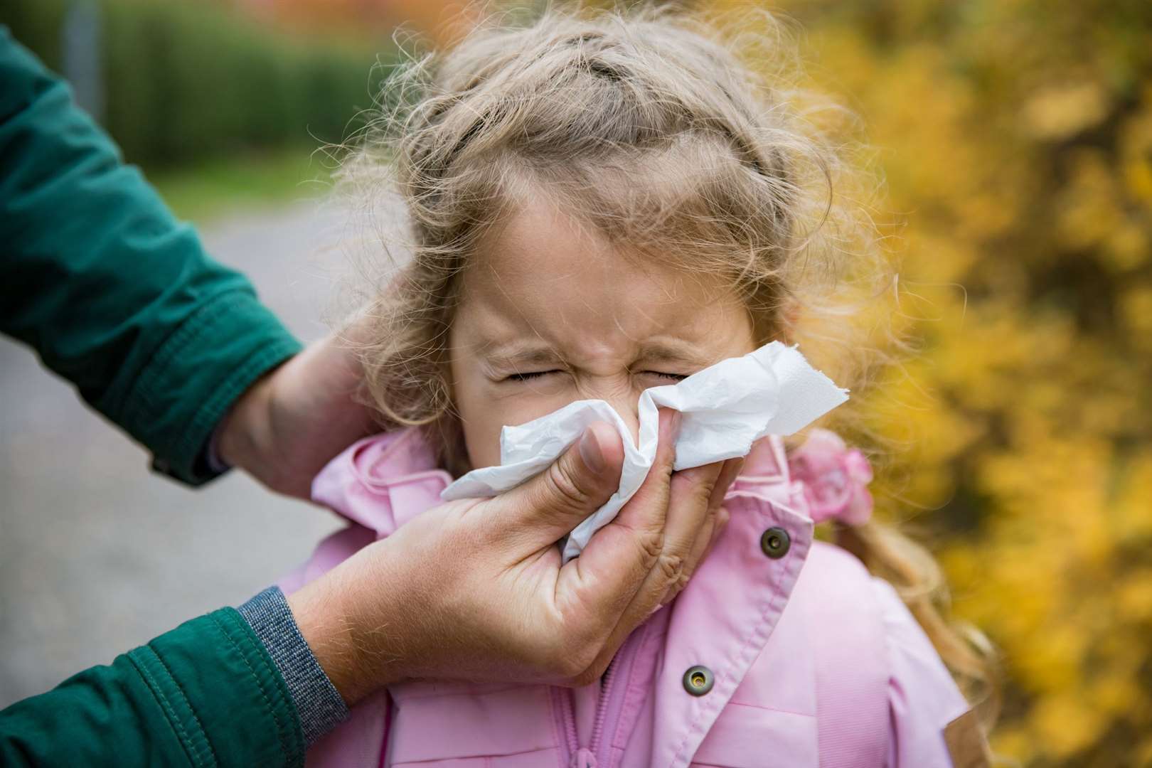 Adults and children are both reporting an increase in symptoms this week