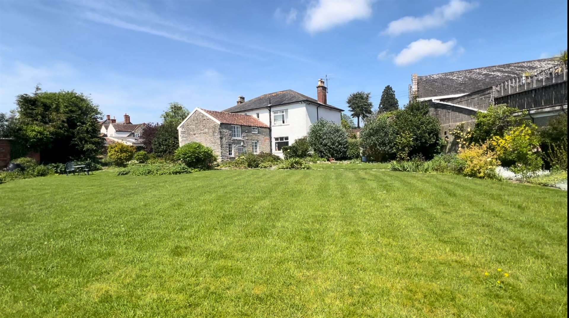 Tudor Farm Cottage has potential for extending the existing property subject to all necessary planning consents being obtainable.