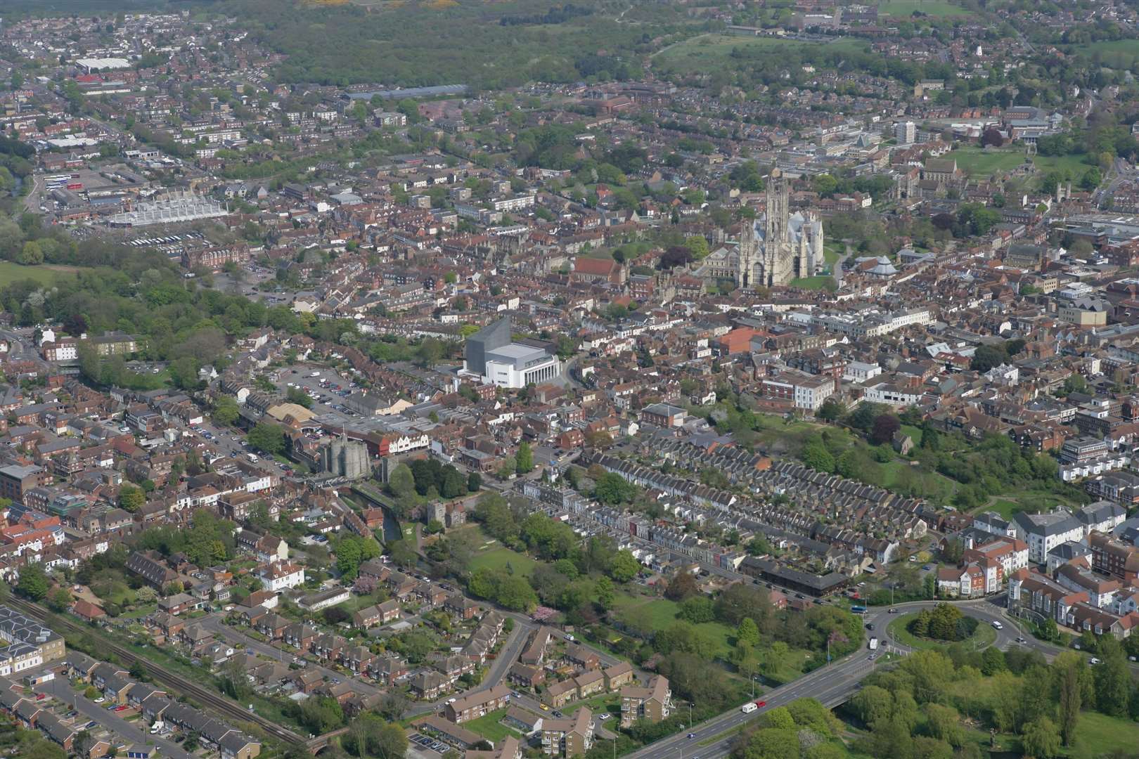 Does the city of Canterbury need a 'town' council?