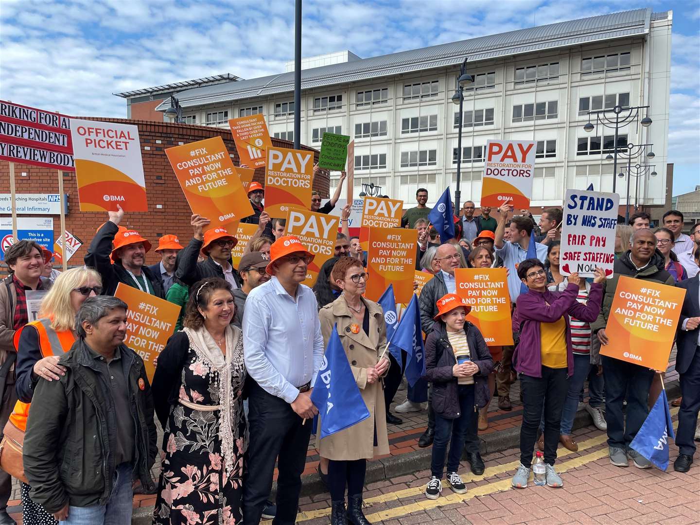 Strikers stand on the picket line outside Leeds General Infirmary (Dave Higgens/PA)