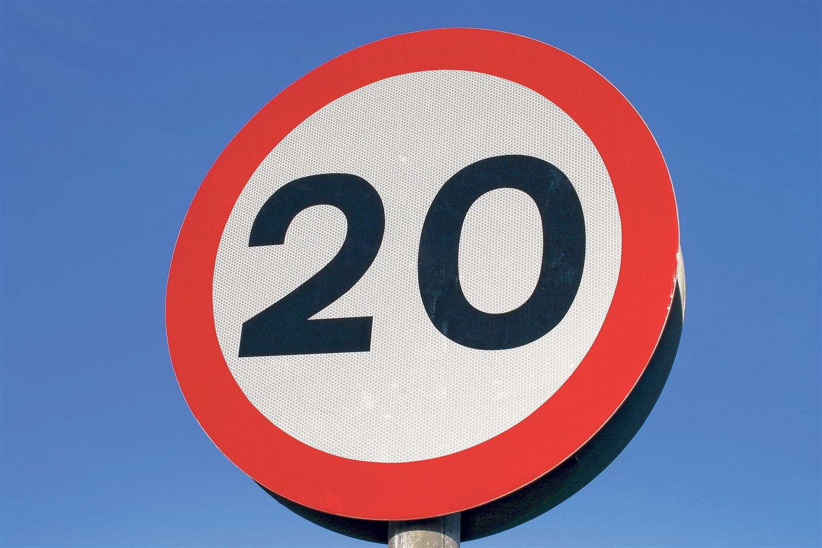 More roads in London are to be given 20mph limits
