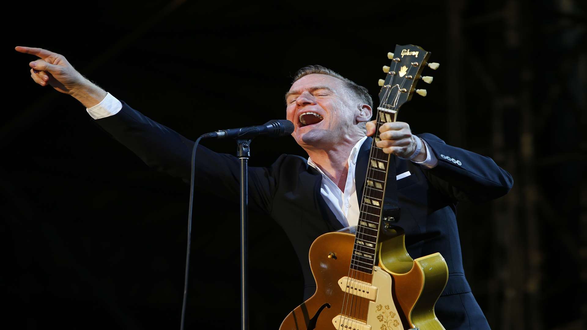 Bryan Adams plays the cricket ground in Canterbury. Picture: Andy Jones