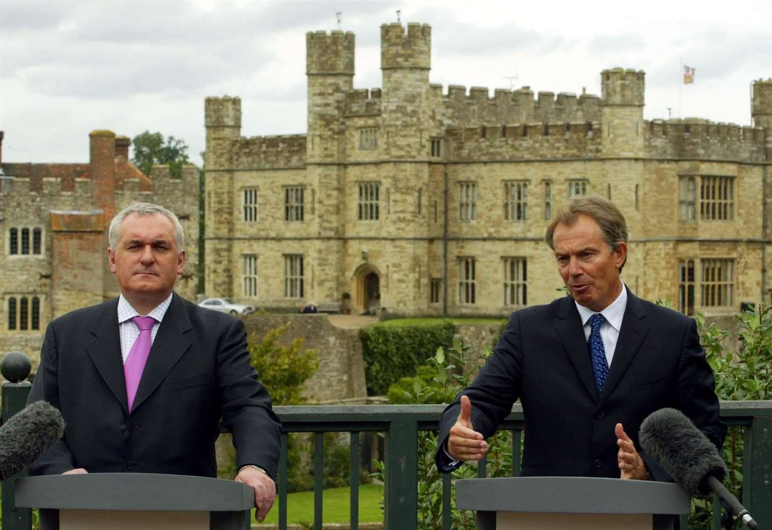 Bertie Ahern and Tony Blair during a press conference (Andrew Parsons/PA)