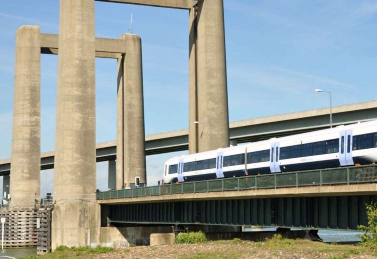 Kingsferry Bridge, Which Connects Sheppey And Sittingbourne, To Close ...