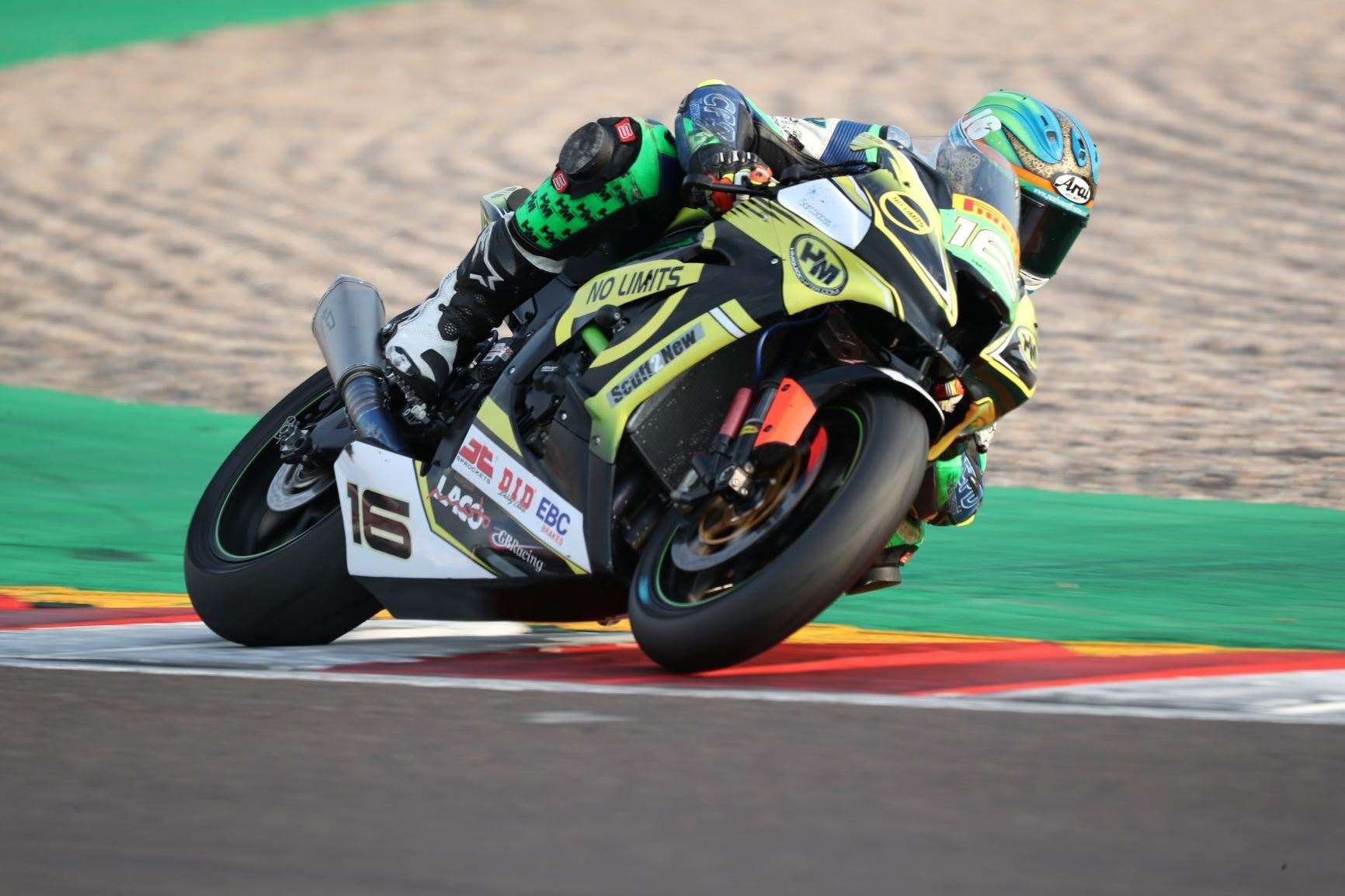 Luke Hopkins riding his Kawasaki at Donington Park Picture: Kerry Rawson (40496453)