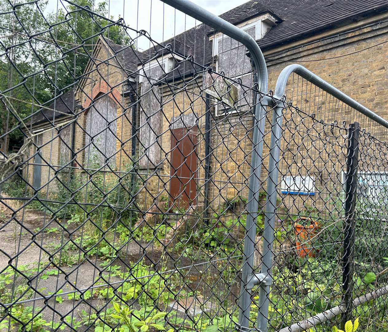 The empty annexe next to St Matthew's Infants School, Borstal