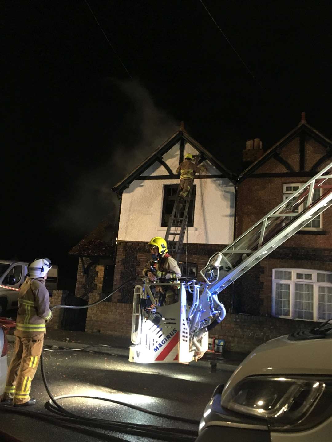 The blaze in Mill Road, Deal (6192586)