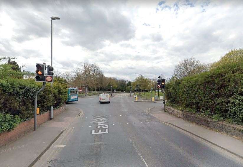 Earl Road in Gravesend, at the junction with Old Perry Street. Image from Google