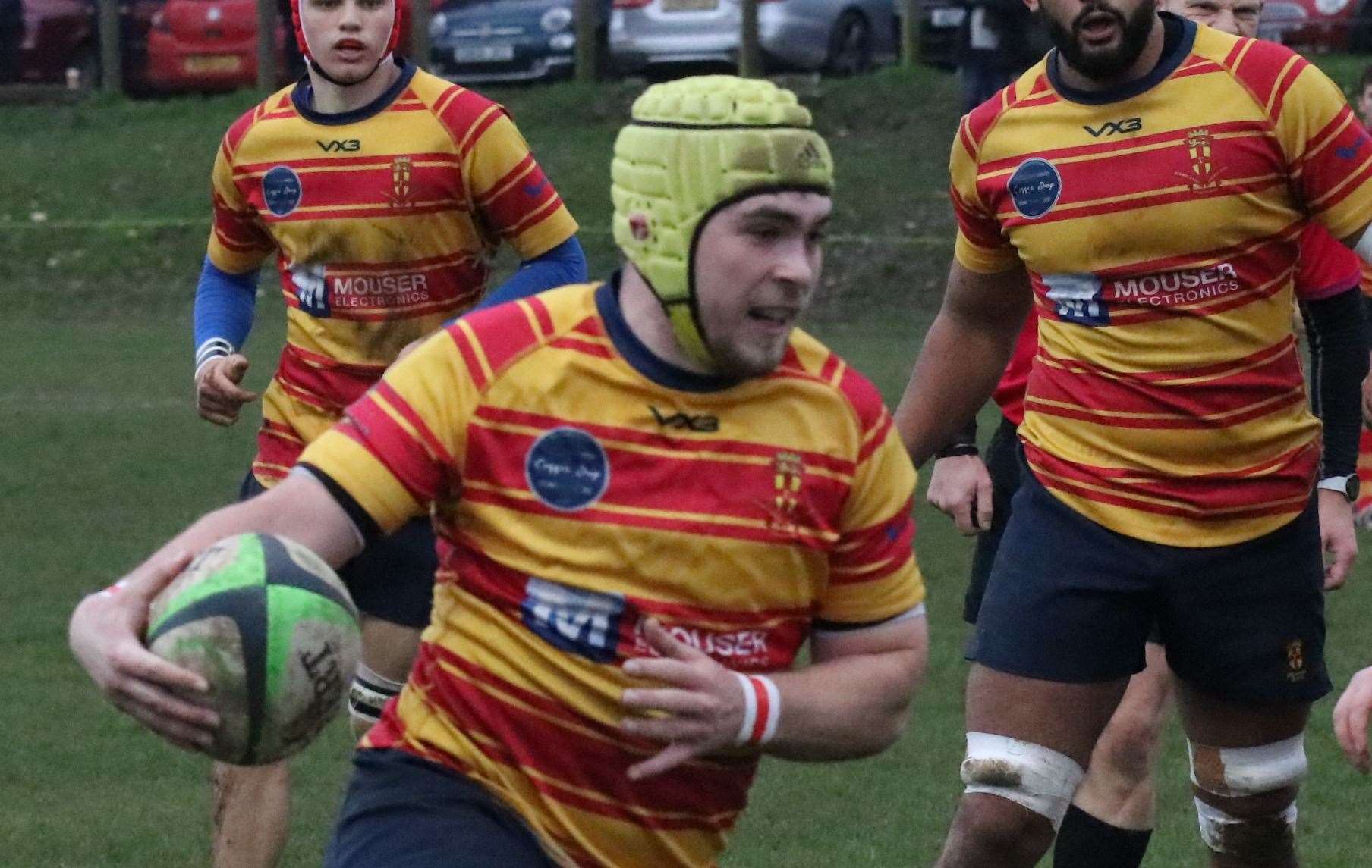 Scrum-half Cullen Daly, of Medway, attacks. Picture: Tracy Bullock