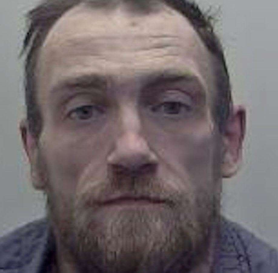 Lawrence Cole was sentenced for beating a man with a baseball bat and stealing £500 before leaving him inside a burning flat in Canterbury. Picture: Kent Police