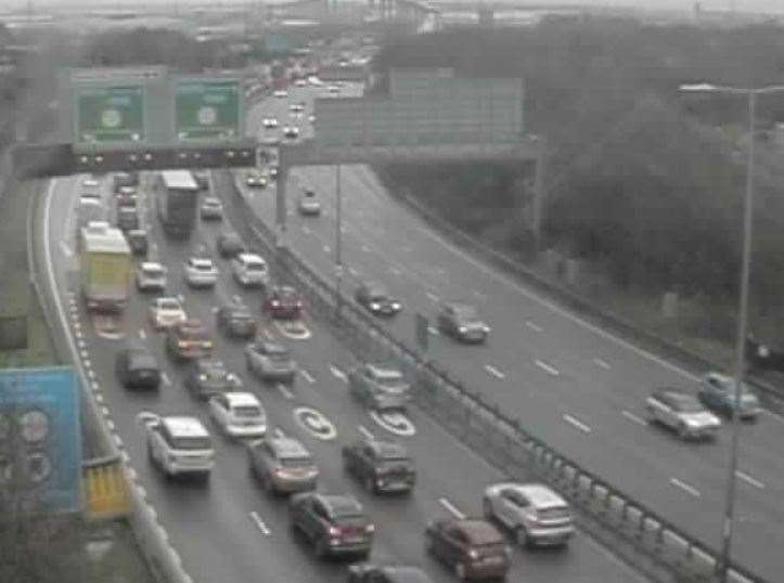 Long queues on the M25 after a broken down vehicle forced the tunnel to close. Picture: National Highways