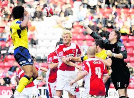 Charlton keeper Rob Elliot punches clear during his side's 0-0 draw with Preston. Picture: Barry Goodwin