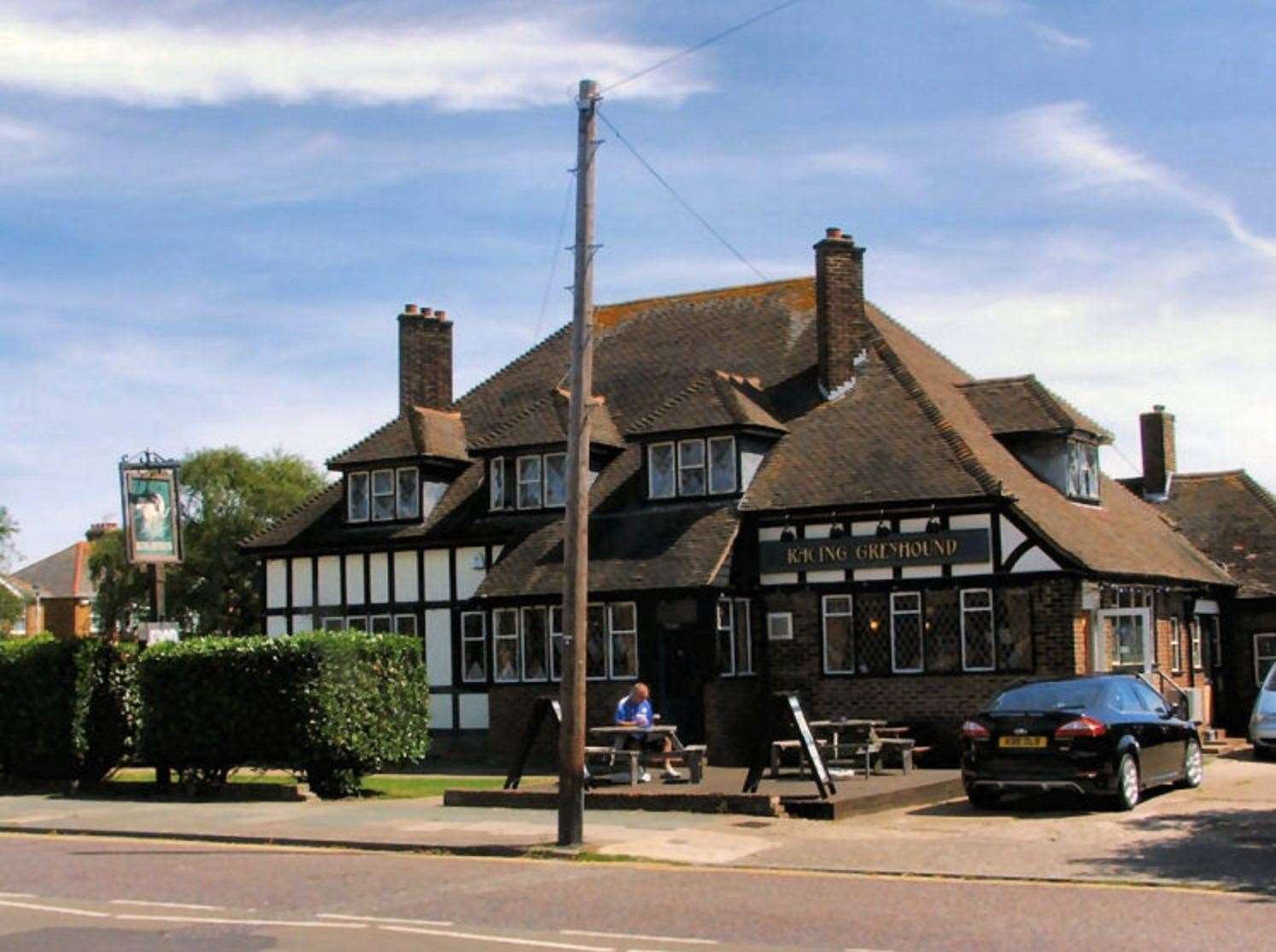 The Racing Greyhound pub in Ramsgate will remain shut until repairs are made to the kitchen. Pic: Chris Whippet/Creative Commons Licence