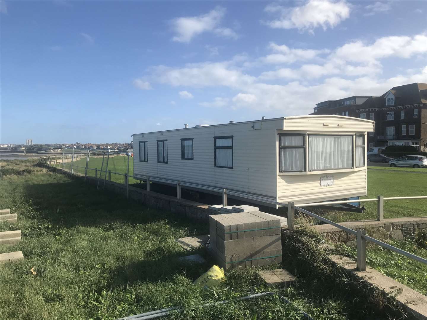 A static home has appeared on a clifftop in Westgate