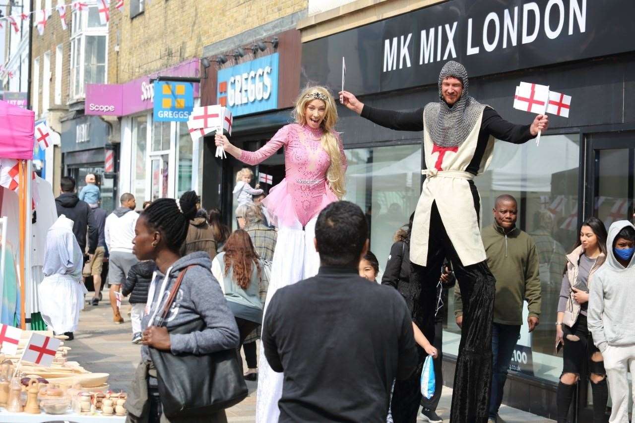 Stilt walkers in Dartford Photo: Cohesion Plus