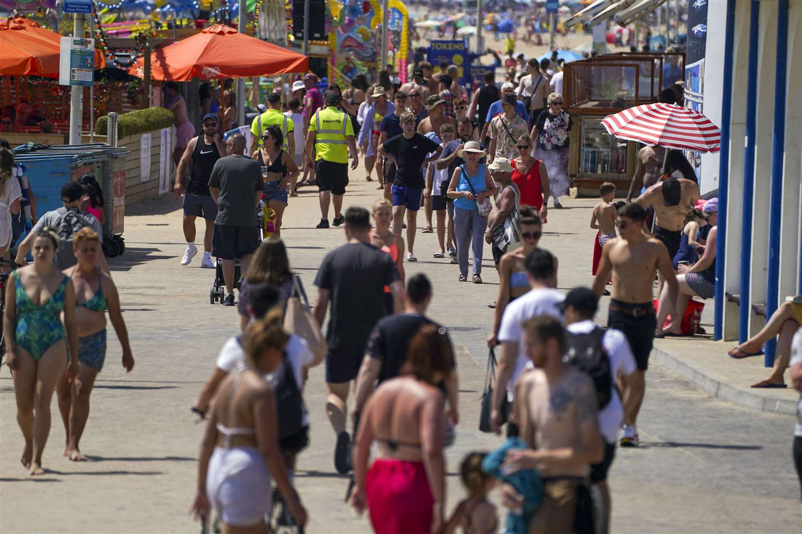 The mercury may hit 33C this week (Steve Parsons/PA)