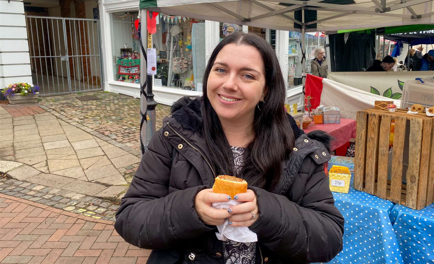 I was eager to try the vegan roll right away, but decided to hold off until we’d finished browsing the rest of the market