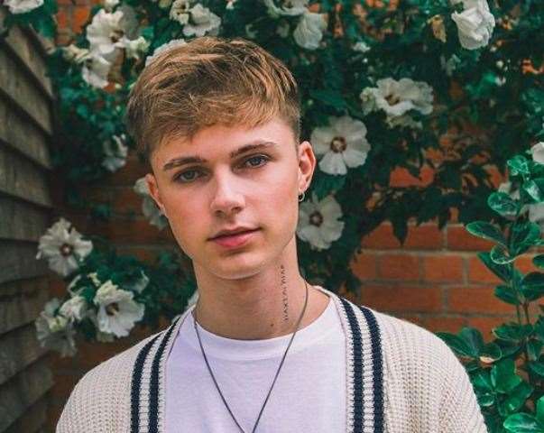 Kent pop star HRVY is joining Strictly. Photo: @HRVY [IG]