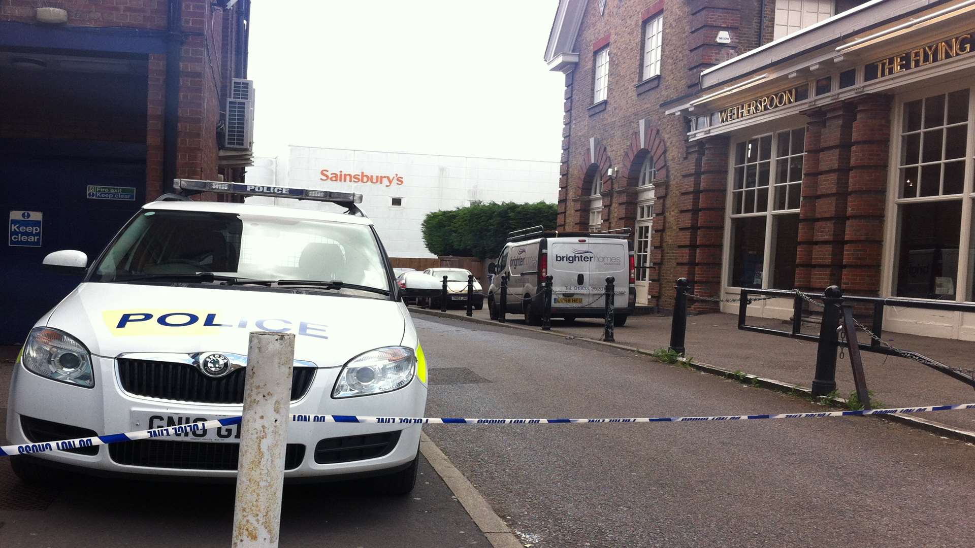 A cordon led to a car park off Spital Street in Dartford