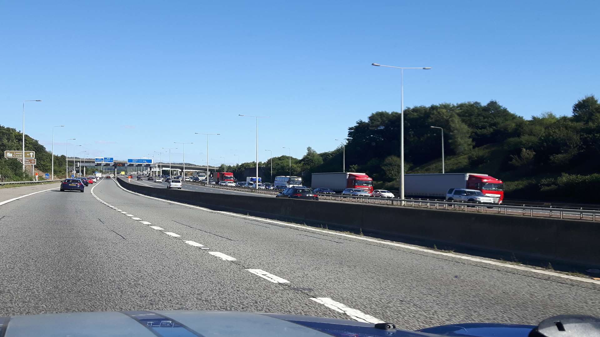 Traffic is queuing on the M20