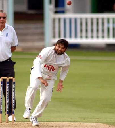 Kent again failed to tame Mushtaq Ahmed. Picture: BARRY GOODWIN
