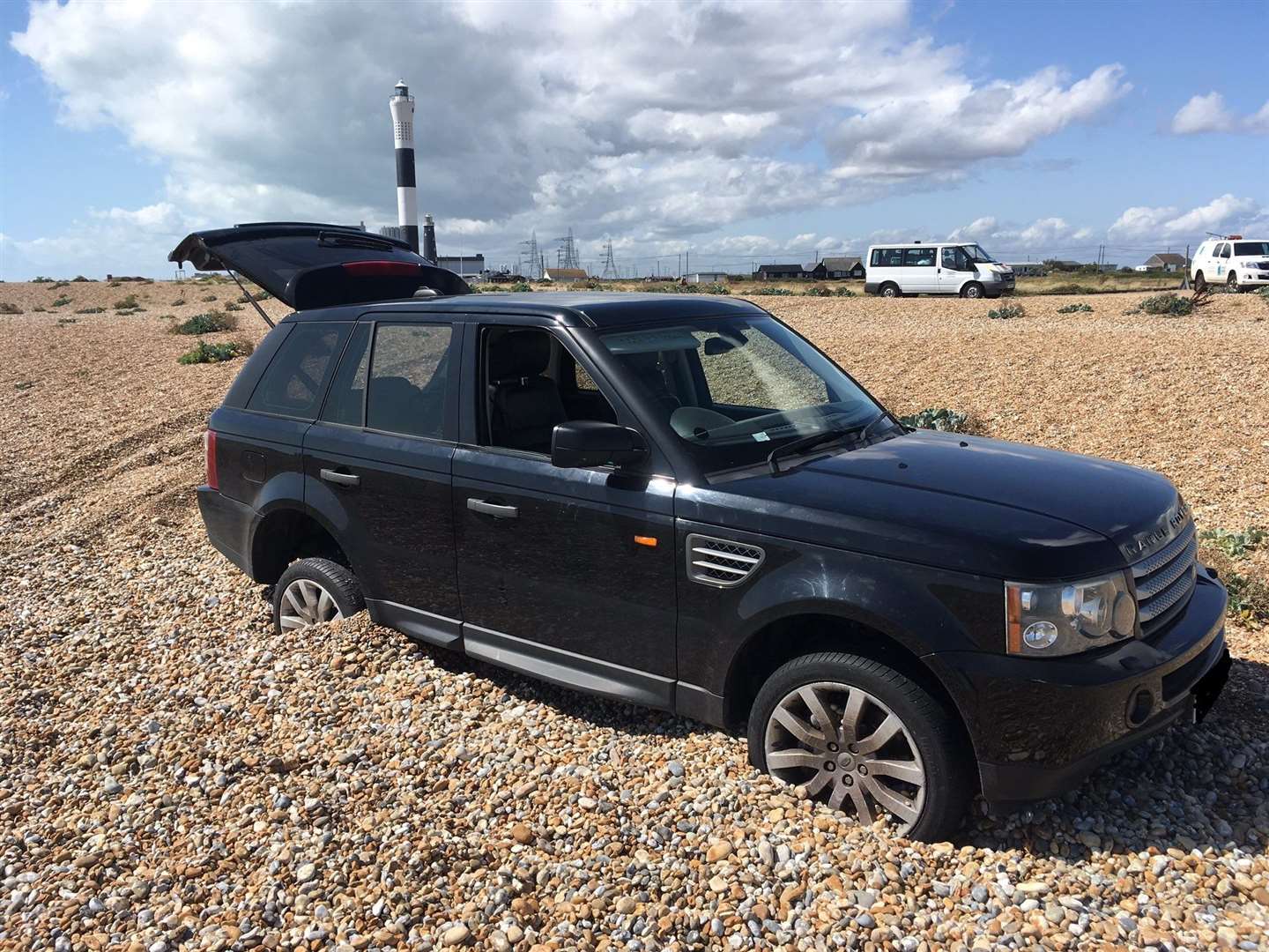 The 4x4 became stuck at the Dungeness National Nature Reserve